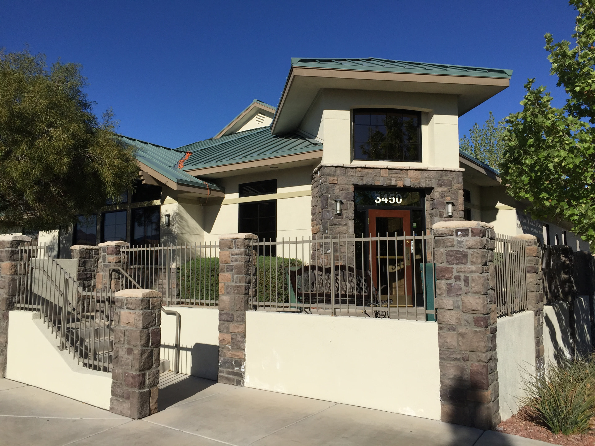 The entrance and stone porch at the Summerlin office